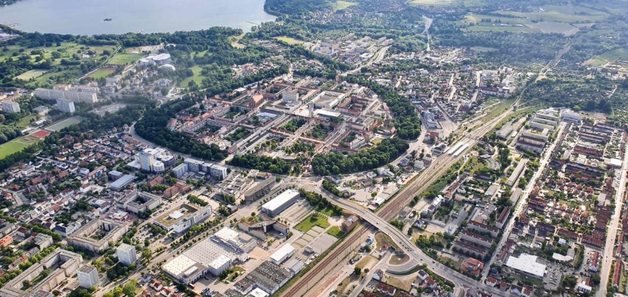 Ferienwohnung Kranichnest Neubrandenburg Εξωτερικό φωτογραφία